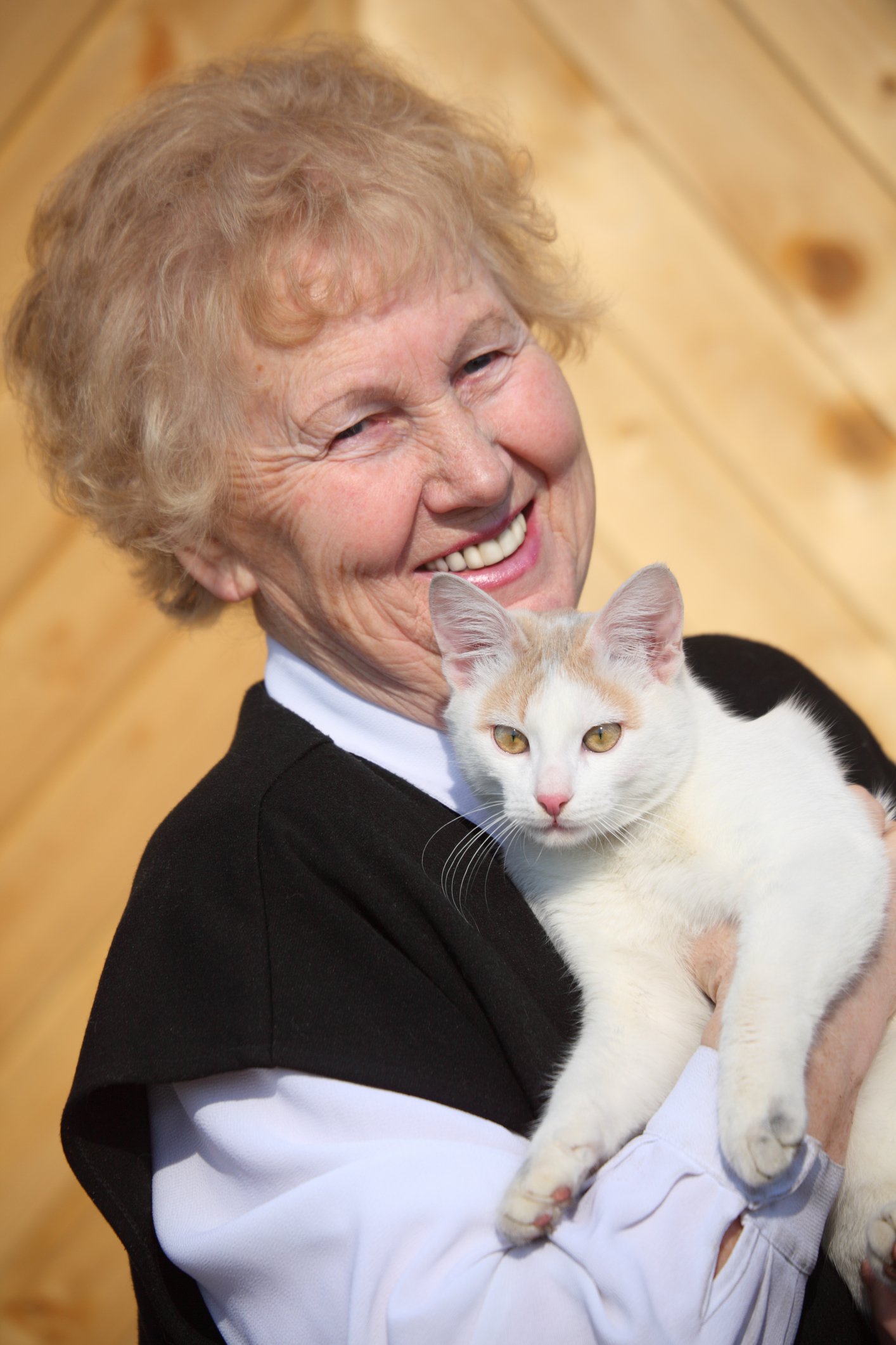 Women with cat